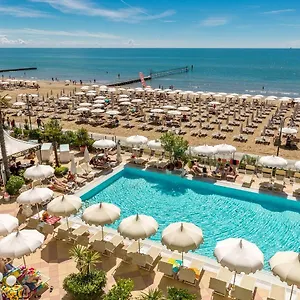 **** Отель Luxor E Cairo The Италия